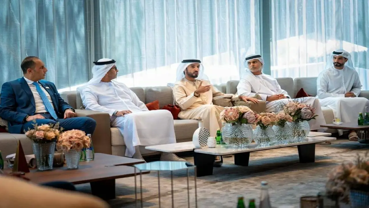 راشد بن حميد يؤكد دور جامعة عجمان في تعزيز الرسالة الأكاديمية